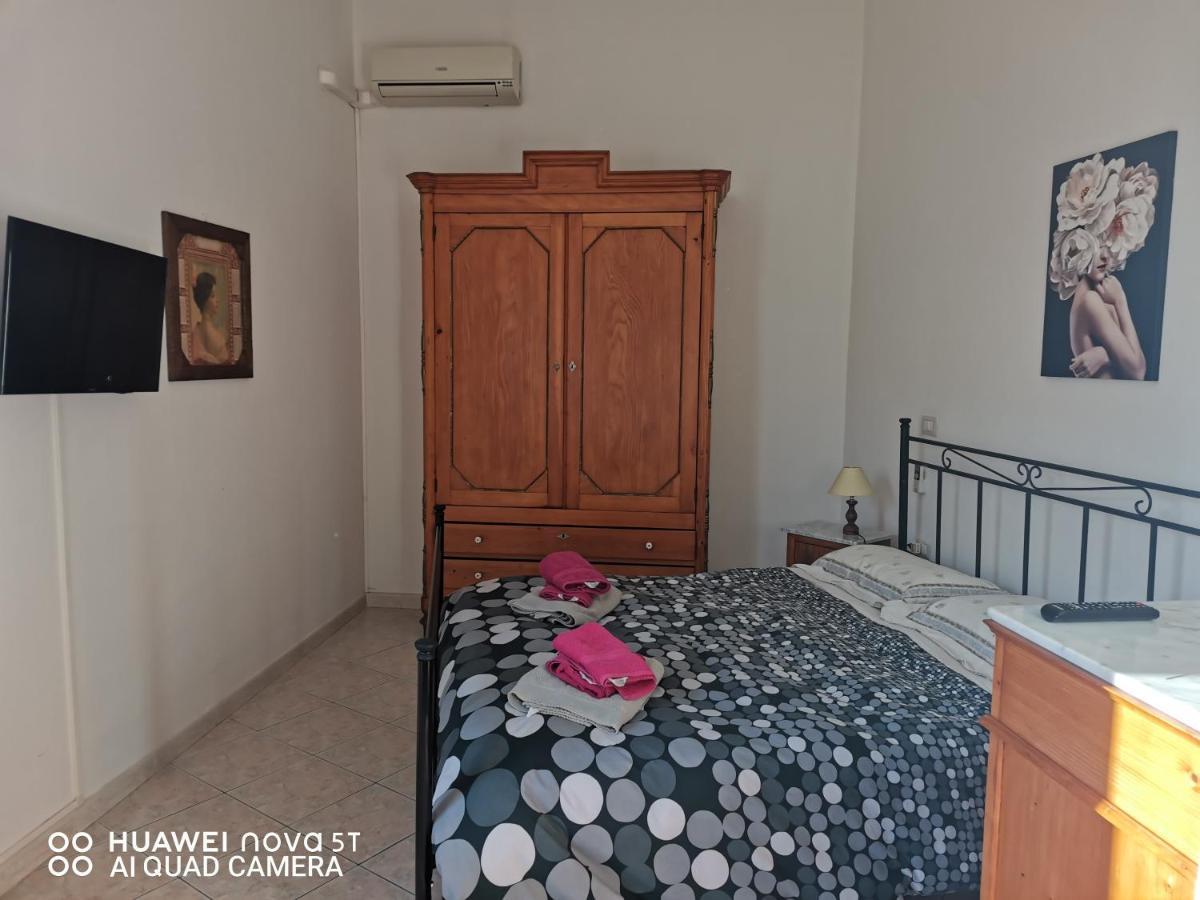 Bed and Breakfast L'Abete Guspini Exterior foto
