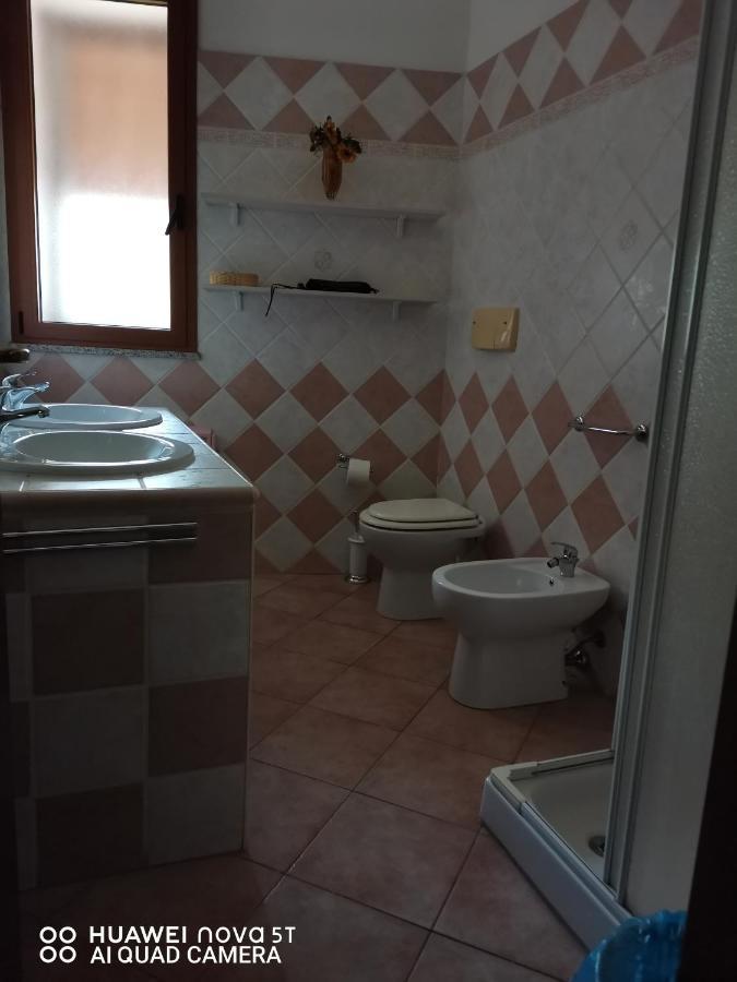 Bed and Breakfast L'Abete Guspini Exterior foto